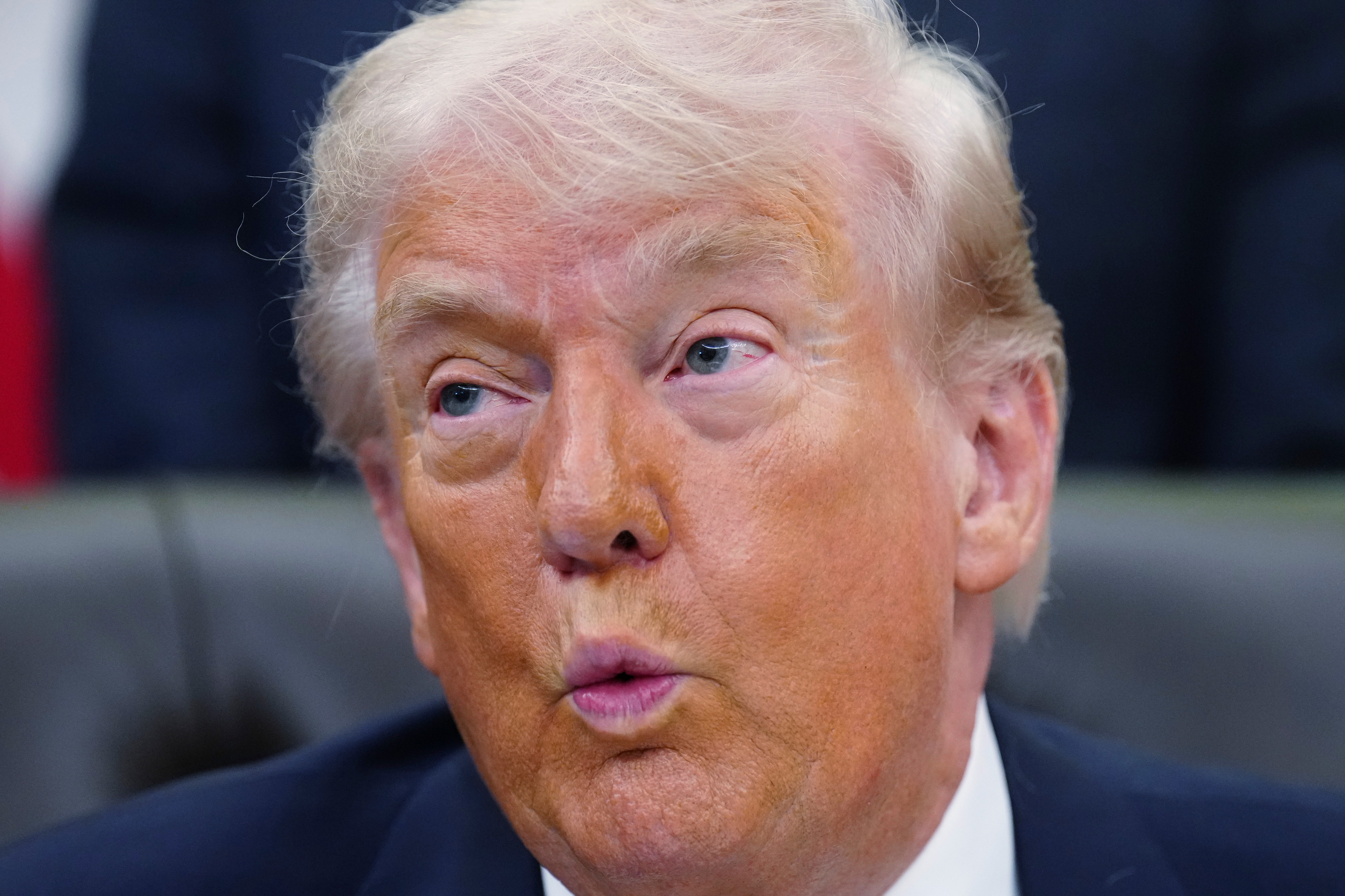 Maioria dos eleitores dos EUA reprova gestão econômica de Trump, aponta pesquisa do Financial Times