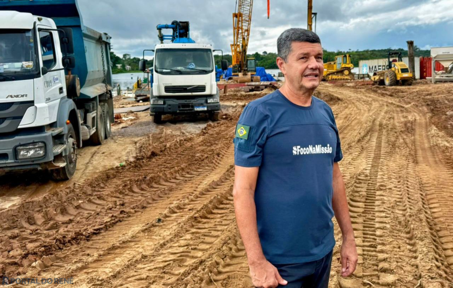 Comandante Dan fiscaliza obras, presta contas e reforça atuação em segurança pública durante visita a Tefé