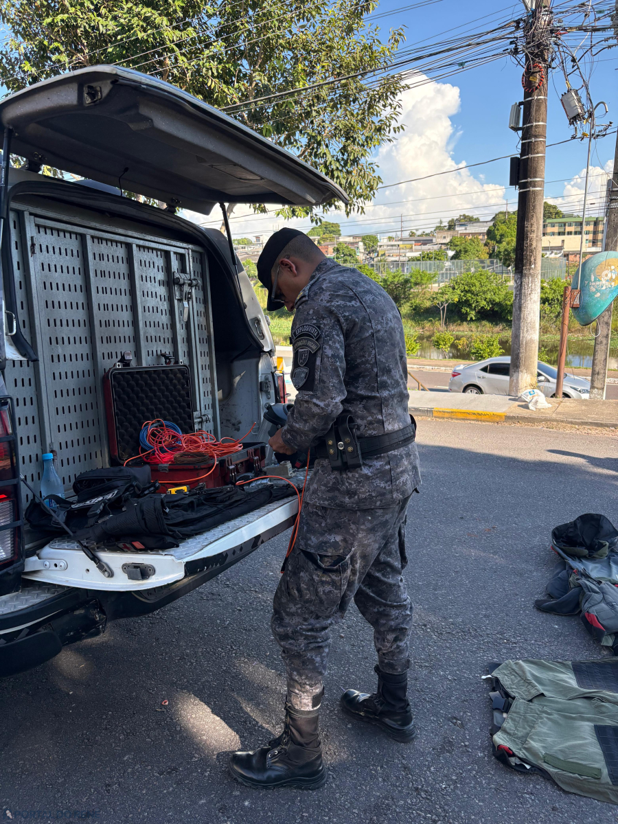 MARTE desativa dois artefatos explosivos improvisados encontrados em via pública na Zona Oeste de Manaus.